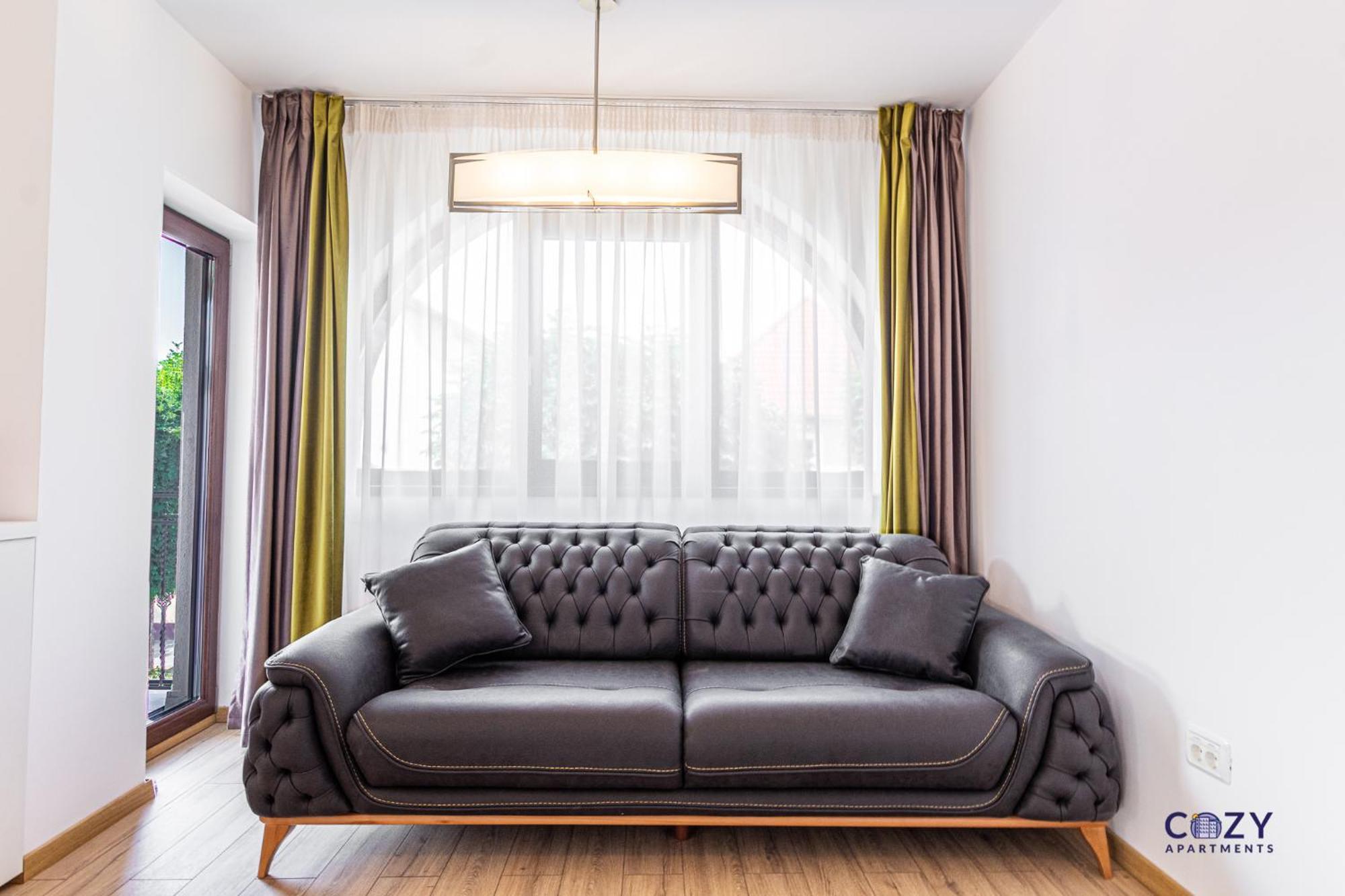 Cozy Brand New Boutique Aparthotel Brasov Exterior photo